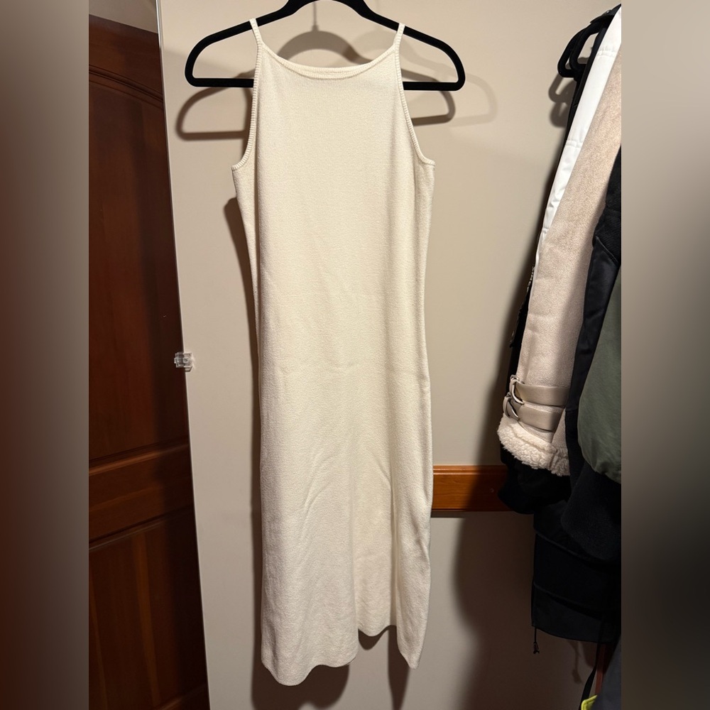Elegant Cream Sleeveless Dress